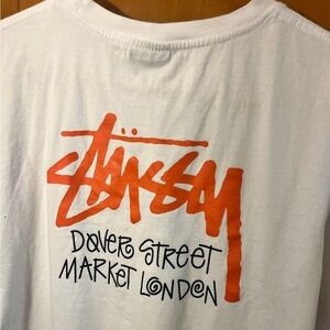 Stüssy Dover Street Market LONDON- White and Orange Graphic Tee